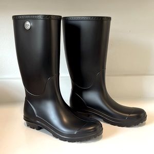 UGG W Shelby Matte Black rain boots